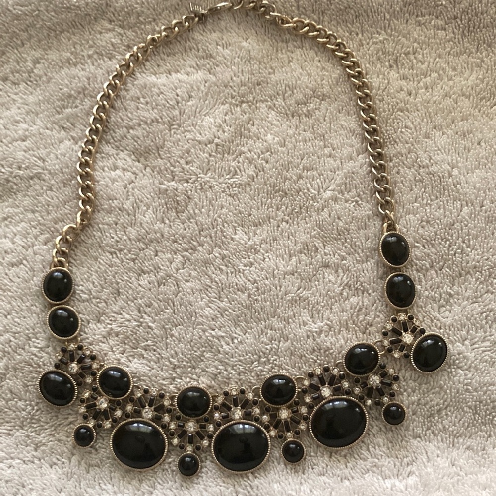 Necklace, gently used